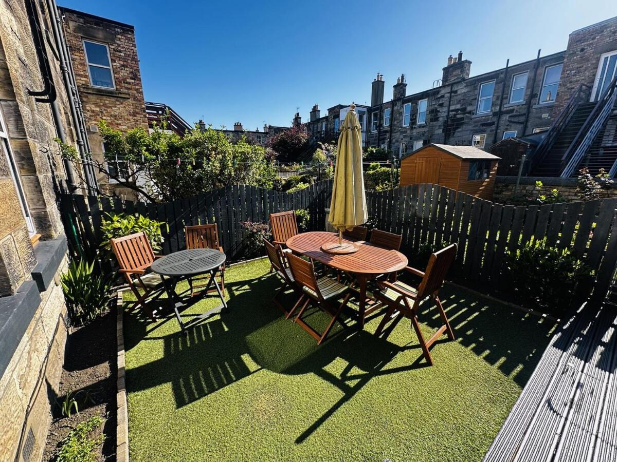 Roomy 1 Level Free Parking Edinburgh